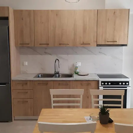 Melina Apartment *