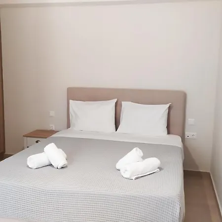 Melina Λευκάδα