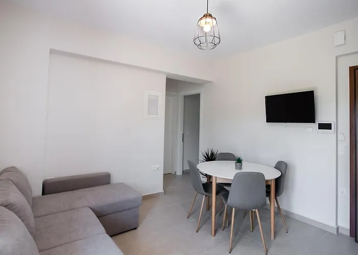 Melina Apartament *